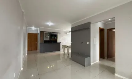 Apartamento no centro com 02 dormitórios e sacada gourmet!