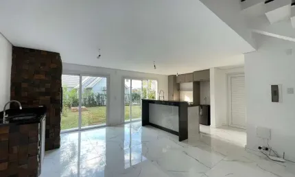 Casa em condomínio fechado com 3 quartos à venda na Cremona, 63, Country, Santa Cruz do Sul