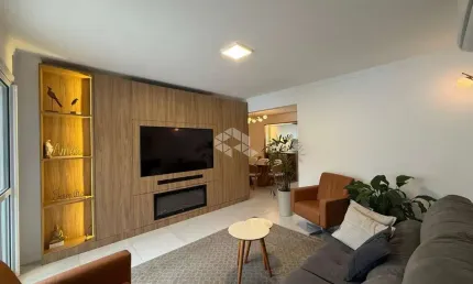 Apartamento mobiliado com 03 dormitórios/suítes no santo inácio