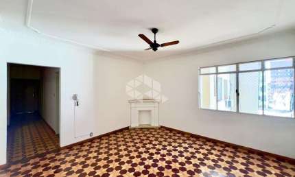 Apartamento de 3 quartos no bairro Centro, em Santa Maria.