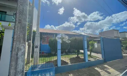 Casa com 2 quartos à venda na Adão Dos Santos, 49, Parque da Matriz, Cachoeirinha
