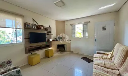 Vende-se sobrado com 4 kit nets e 3 apartamentos próximo a unifra