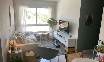 Apartamento com 71 m² e 3 quartos à venda no Partenon