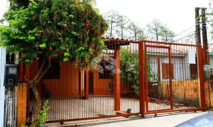 Casa com 2 quartos à venda na Avenida Nossa Senhora de Guadalupe, 371, Hípica, Porto Alegre