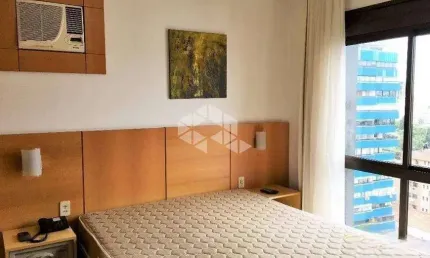 Apartamento com 48 m² e 1 quarto à venda no bairro Independência