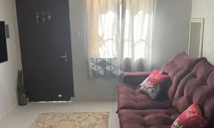 Casa com 67m² e 3 quartos à venda no bairro Santa Tereza.