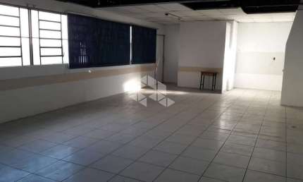 Prédio COMERCIAL  no 4º Distrito -  Bairro Floresta com  297m² de área útil.