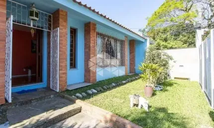 Casa com 3 quartos à venda na Rua Liane Alves, 50, Ipanema, Porto Alegre