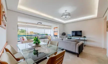 Apartamento com 3 quartos à venda na Avenida Diário de Notícias, 1555, Cristal, Porto Alegre