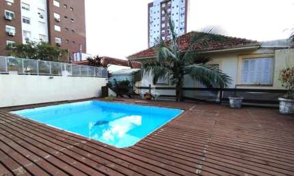 Casa com 4 quartos à venda na Rua Dário Pederneiras, 234, Petrópolis, Porto Alegre