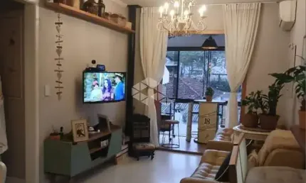 Apartamento com 2 quartos à venda na Rua Padre João Batista Reus, 1549, Camaquã, Porto Alegre