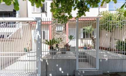 Casa com 3 quartos à venda na Rua Reverendo Daniel Betts, 151, Morro Santana, Porto Alegre