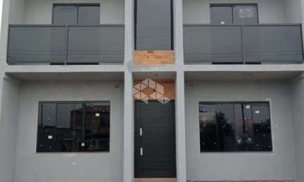 Apartamento com 02 dormitórios bem localizado em Alvorada  .