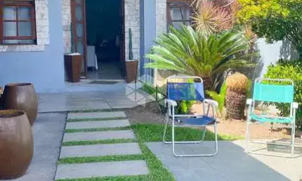 CASA / 3 DORMITÓRIOS / 2 VAGAS / PÁTIO / BELA VISTA / ALVORADA / RS