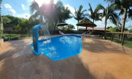 Casa de 03 dormitórios e com piscina no Bairro Stella Maris em Alvorada.