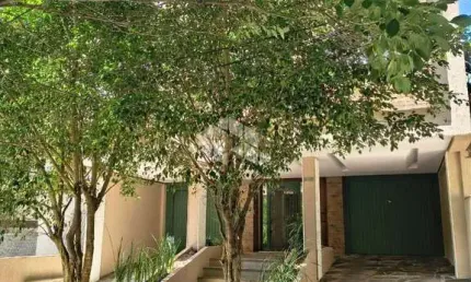 Apartamento de 3 dormitorios a venda em porto alegre