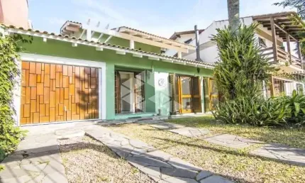 Casa com 6 quartos à venda na Rua Doutor Benjamin Camozato, 55, Jardim Isabel, Porto Alegre