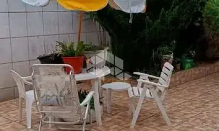 Casa com 4 quartos à venda na Avenida Capivari, 983, Cristal, Porto Alegre