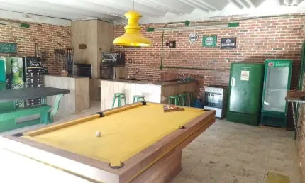 Casa com 4 quartos à venda na Rua Jacundá, 164, Guarujá, Porto Alegre