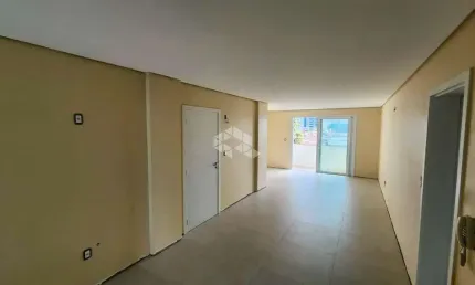 2 quartos, 1 suite, 1 vaga, com 108m² e ótima posição solar!