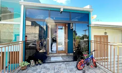 Casa com 2 quartos à venda na Zoraide Bortolini Rizzotto, 28, Santa Catarina, Caxias do Sul
