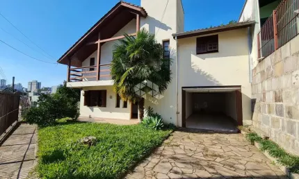 Casa 3 quartos 1 suíte 2 vagas de garagem no bairro bela vista