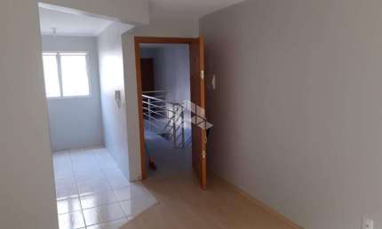 Apartamento com 53m semimobiliado  com 2 dormitorios com box de garagem no bairro presidente vargas