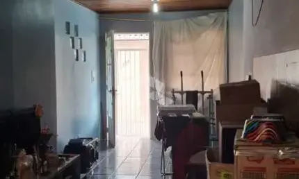 Casa 2 dormitórios e 1 vaga de garagem no Nossa Sra da Saúde