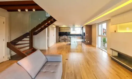 Apartamento duplex com 3 suítes e 3 vafas no Exposição.