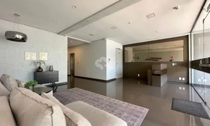 Apartamento de 03 dormitórios com suíte  no bairro Panazzolo, em Caxias do Sul.