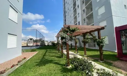 APARTAMENTO SEMIMOBILIADO COM 03 DORMITÓRIOS SENDO UM SUITE.
