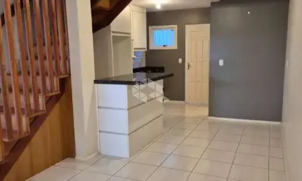 Casa com 2 quartos à venda na Rua Renam Borges de Oliveira, 18, Santa Catarina, Caxias do Sul
