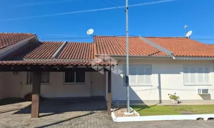 Casa à venda no condomínio casas da montanha - bairro panorama, montenegro