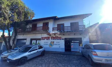 Casa comercial à venda na Avenida Eduardo Prado, 1511, Cavalhada, Porto Alegre
