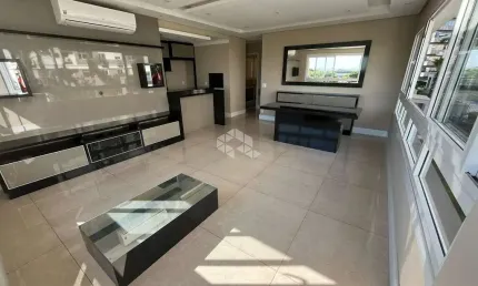 Apartamento de 3 quartos com 92 metros no bairro São Sebastião.