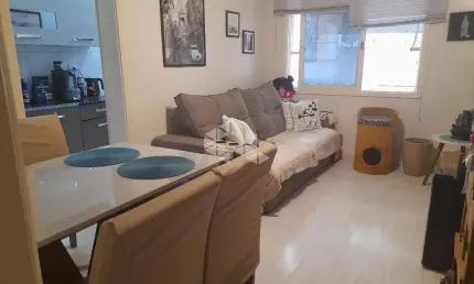 Apartamento com 1 dormitório localizado Bairro Santo Antônio
