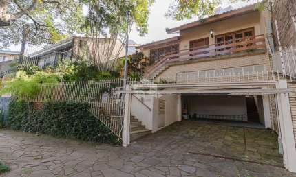 Casa à venda com 5 dormitórios/quartos, 4 vagas/box no Bairro Boa Vista em Porto Alegre/RS