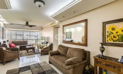 Apartamento com 3 quartos à venda na Avenida Coronel Lucas de Oliveira, 1960, Petrópolis, Porto Alegre