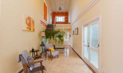 Excelente casa com 04 quartos e 02 suítes, no Bairro Jardim Itú -Porto Alegre!!!