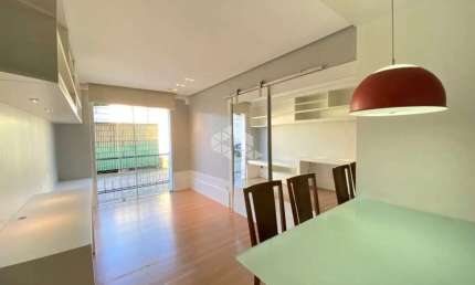 Apartamento Térreo à Venda no Residencial Jardim Ipiranga - Porto Alegre
