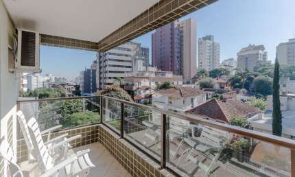 Apartamento com 3 Dormitórios/quartos e 2 box/vagas à venda no Bairro Jardim Botânico em Porto Alegre
