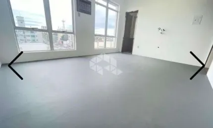 Sala comercial à venda na Avenida Protásio Alves, 4638, Três Figueiras, Porto Alegre