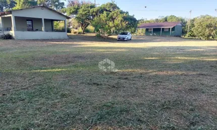 Chácara de 4 hectares à venda em Viamão - Passo do Vigário, frente para a RS-040