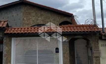 Casa com 3 quartos à venda na Rua Maria Angélica Franci, 254, Vila Franci, São Paulo