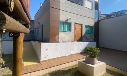 Casa com 4 quartos à venda na Guiomar De Ataliba Penteado, 182, Jardim Brasília (Zona Leste), São Paulo