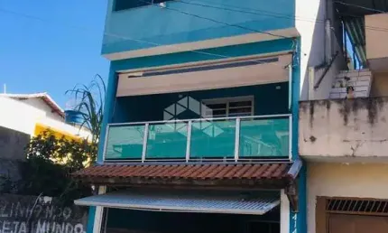 Sobrado à venda em itaquera  com sistema solar de energia