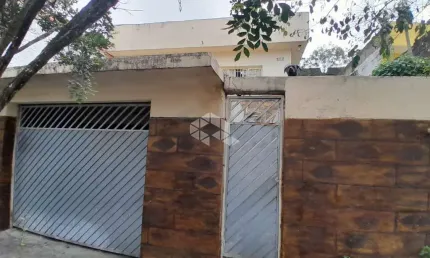Casa com 2 quartos à venda na Rua Arraial de São Bartolomeu, 352, Vila Carmosina, São Paulo