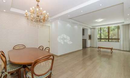 Lindo e amplo apartamento de 3 quartos com 108m²,  2 vagas de garagem, bairro Cristo Redentor , muito bem localizado próximo a  todo o comercio local