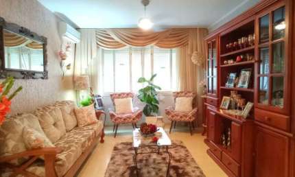 Apartamento à venda, 103,90m2,  com 3 quartos sendo 1 suíte sendo dois com sacada, 3 banheiros, totalmente mobiliado