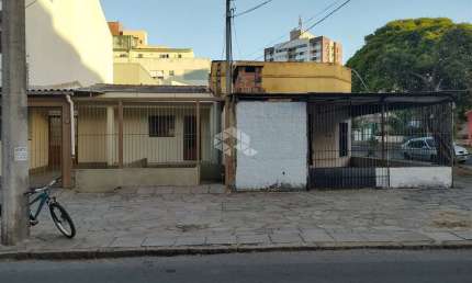 Casa, 120,00m2,  de 02 quartos Á VENDA no Bairro Jardim Floresta